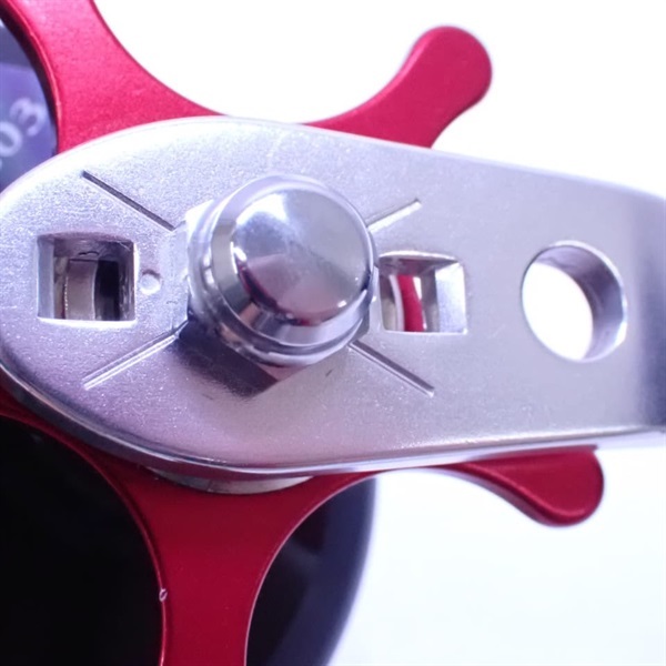 ミリオネアＳＷ２０３